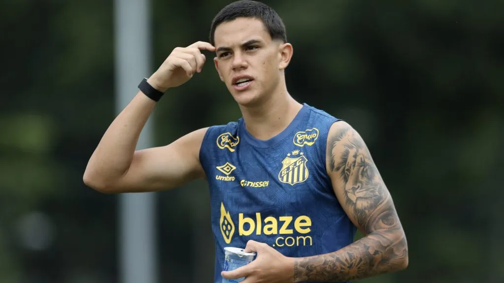 JP Chermont, jogador do Santos