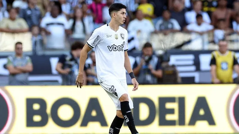 Jair no Botafogo. Foto: Vitor Silva/Botafogo.