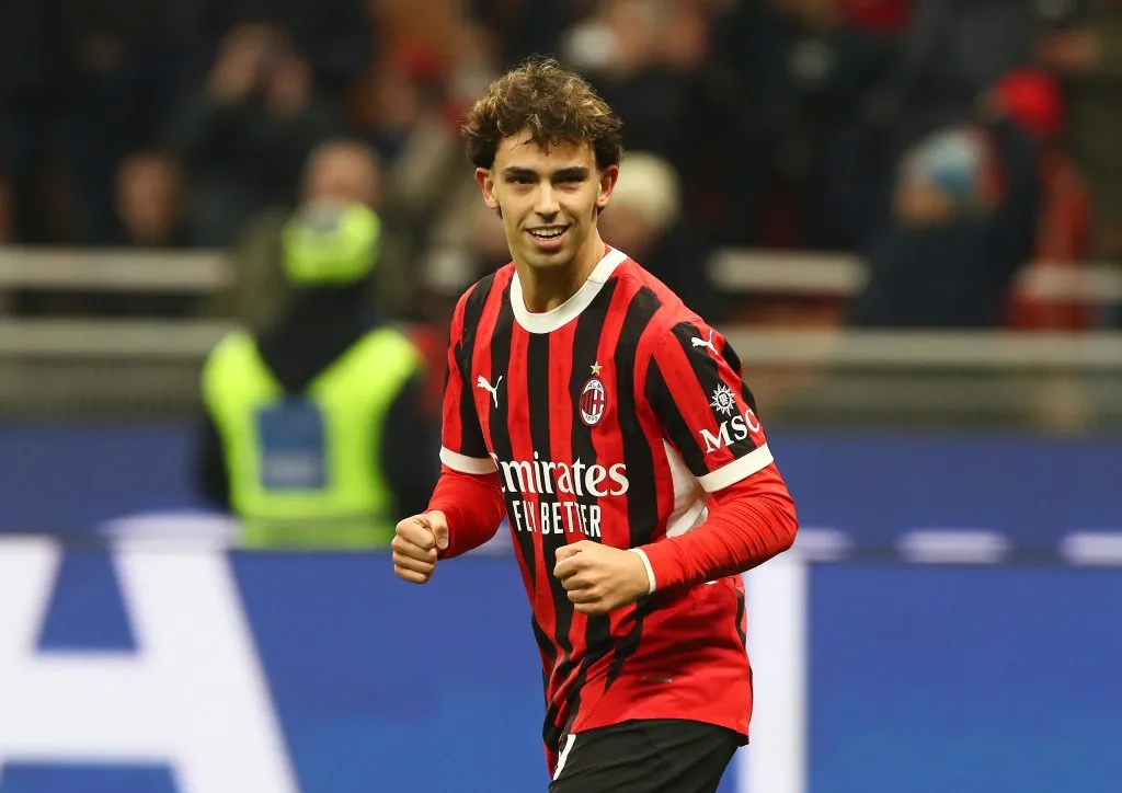 Atleta atua pelo Milan. Photo by Marco Luzzani/Getty Images