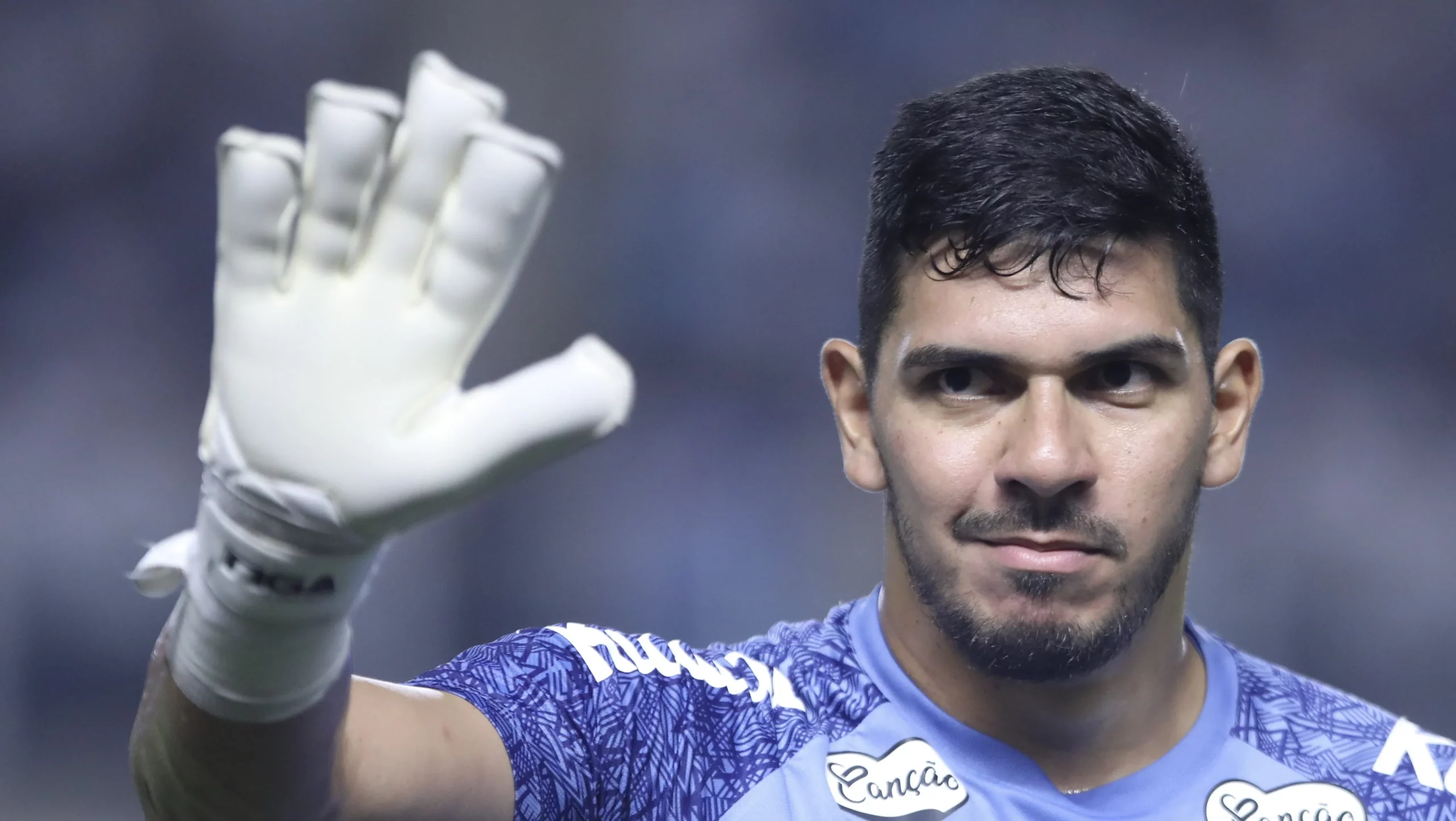 Foto: Reinaldo Campos/AGIF – João Paulo pertence ao Peixe e tem futuro indefinido.