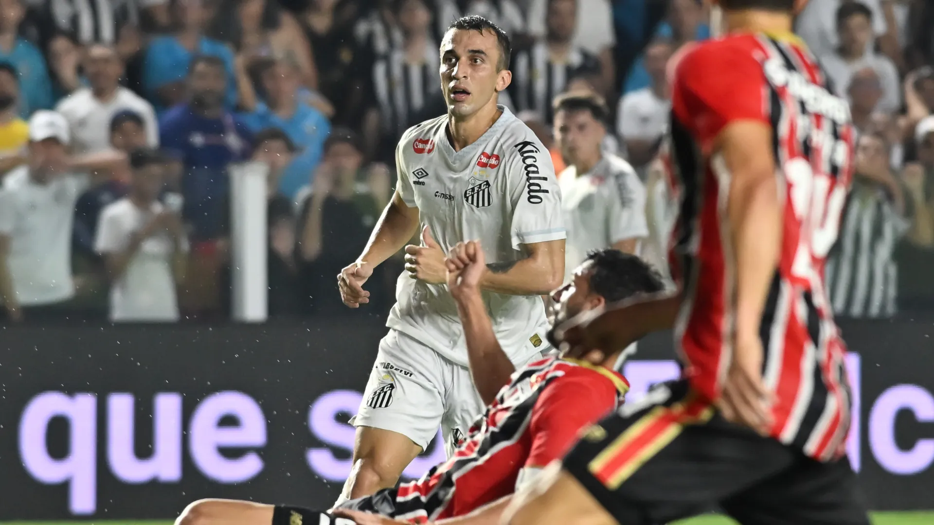 Jogador recebeu sondagens – Foto: Jota Erre/AGIF
