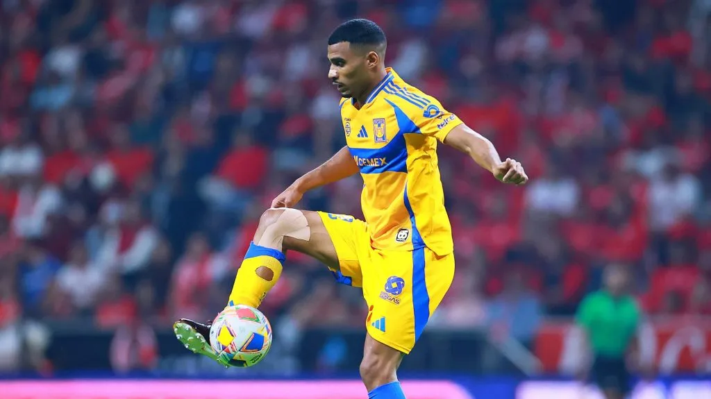 Joaquim quer retornar ao Santos – Foto: Manuel Velasquez/Getty Images