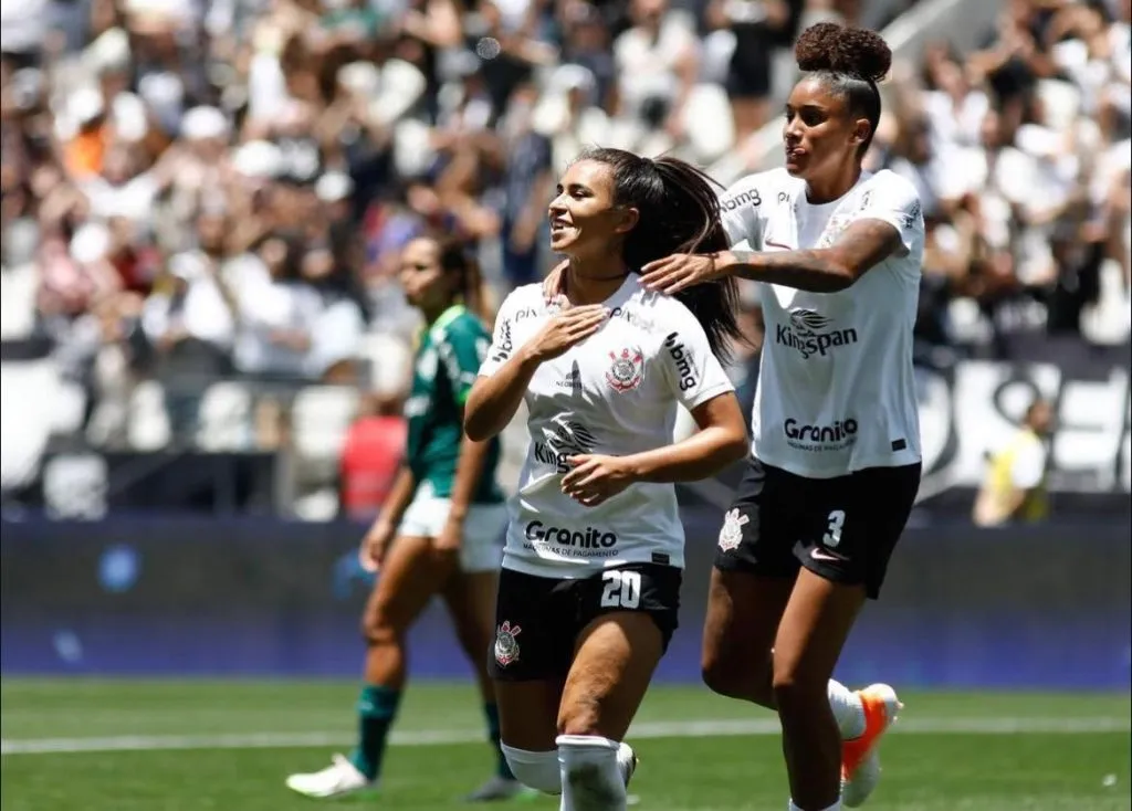 Jogadoras Corinthians. Foto Reprodução/Instagram/@_marizanascimento