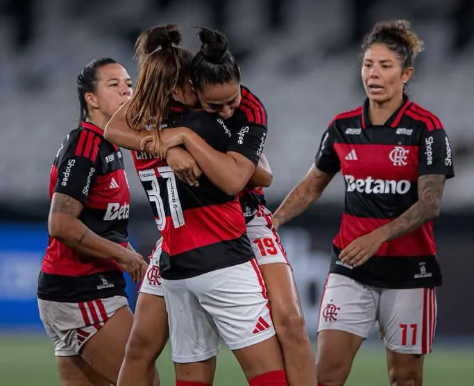 Jogadoras rubro-negras. Foto: Reprodução/Redes Sociais