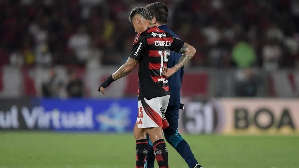 Carrascal dá susto nos bastidores, mas já retorna aos treinamentos na próxima terça (4) – Foto: Thiago Ribeiro/AGIF