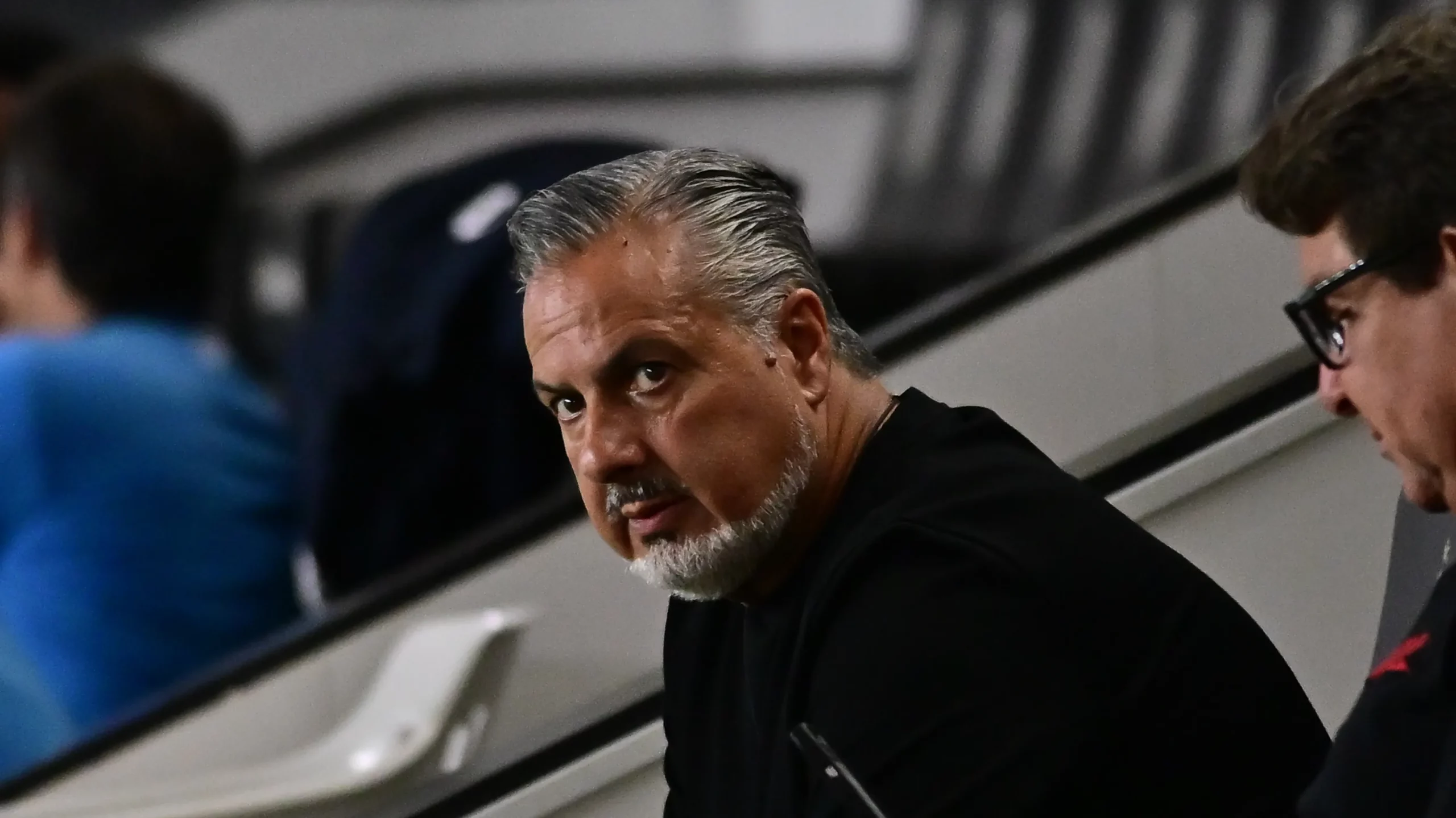 SP – SANTOS – 05/11/2025 – BRASILEIRO A 2025, SAO PAULO X FLAMENGO –  Jose Fernando Rodrigues Boto, diretor de futebol do Flamengo durante partida contra o Sao Paulo no estadio Vila Belmiro pelo campeonato Brasileiro A 2025. Foto: Jota Erre/AGIF