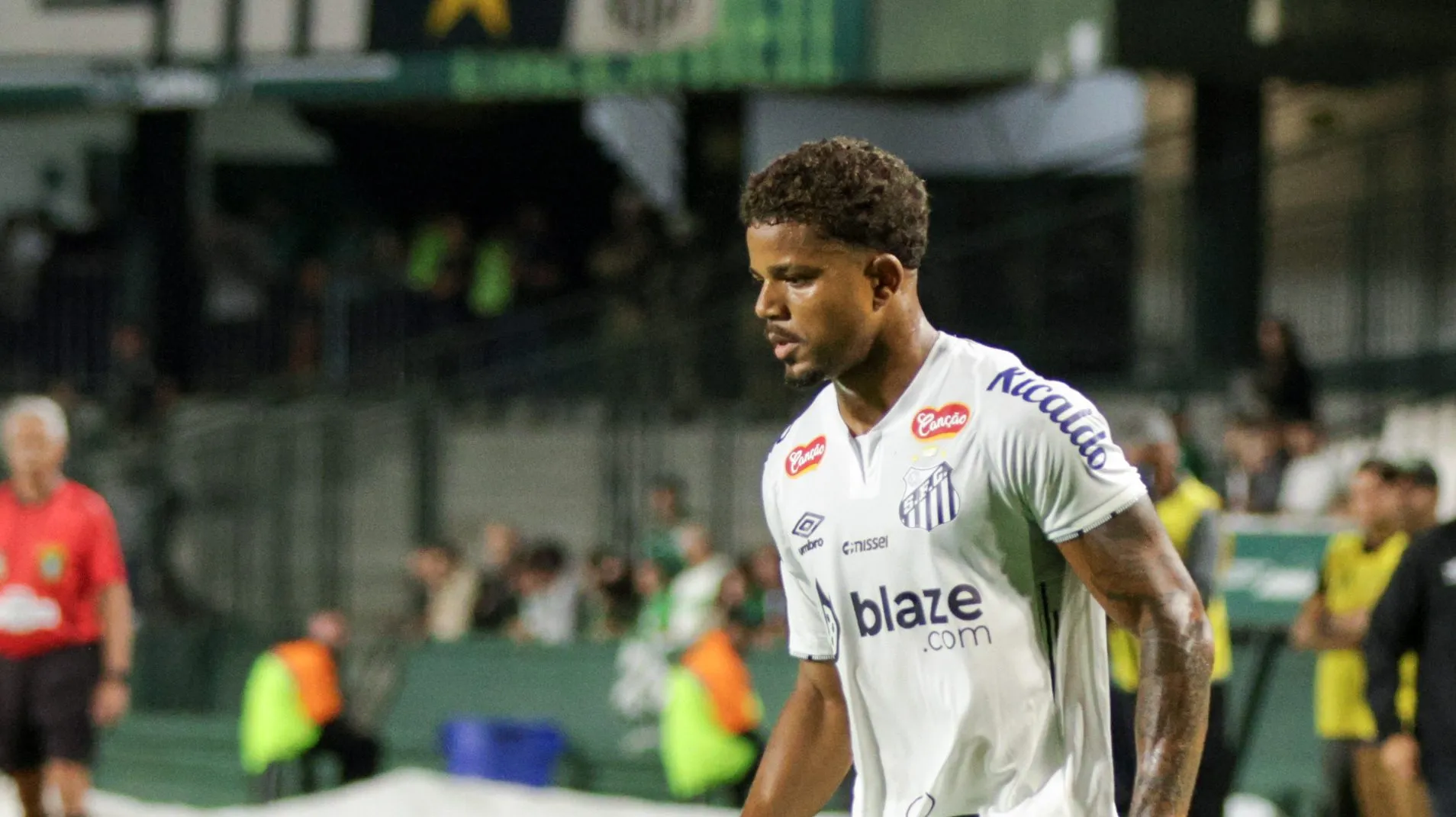 Foto: Robson Mafra/AGIF – Kevyson tem contrato no SFC até o fim de 2027.