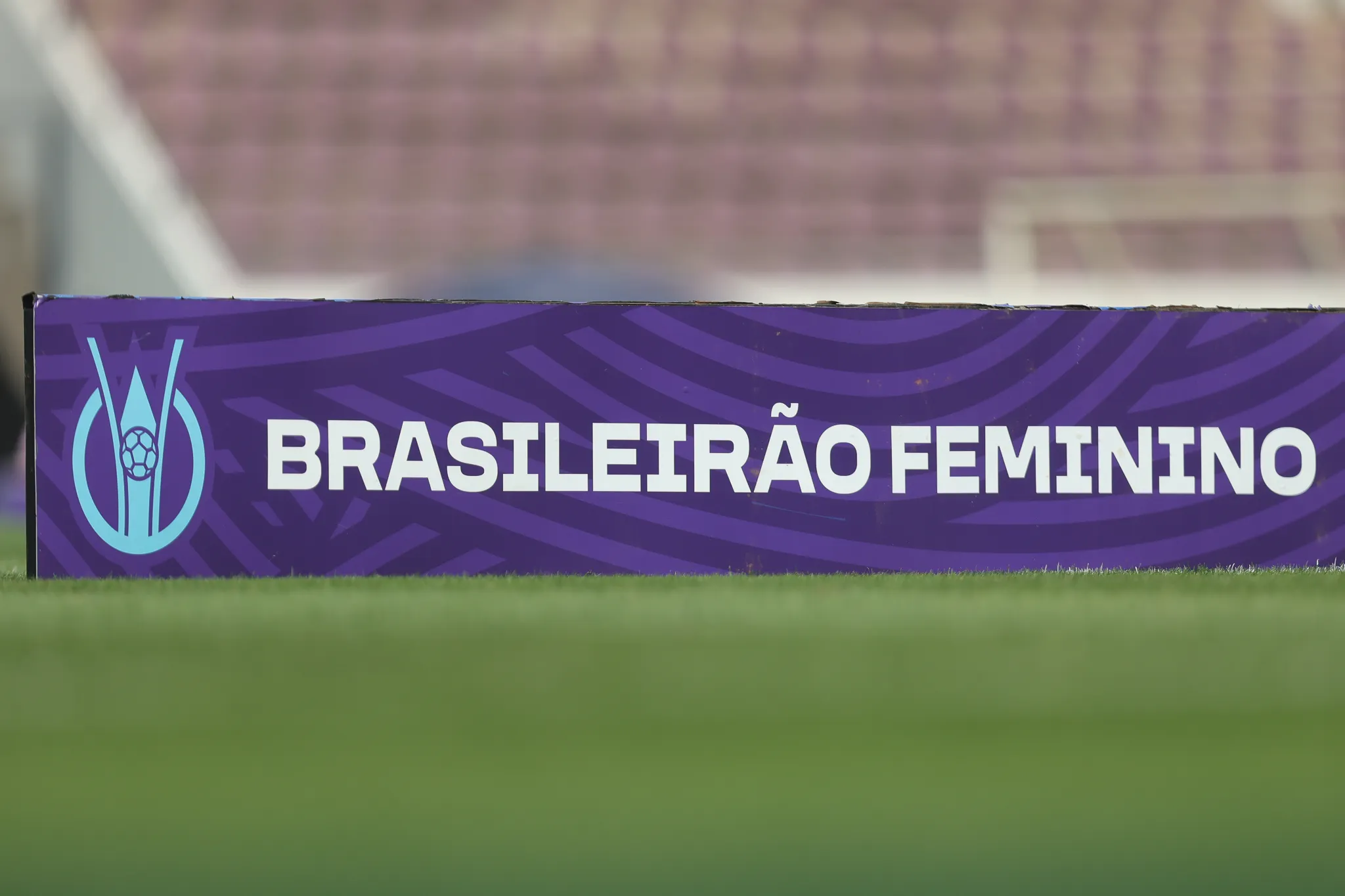 Letreiro Futebol Feminino. Foto: Pedro Zacchi/AGIF