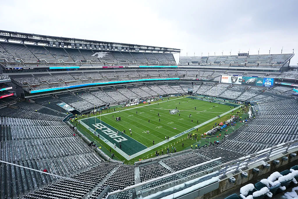 Vista geral do interior do Lincoln Financial Field antes do jogo entre o Philadelphia Eagles e o Las Vegas Raiders em 14 de dezembro de 2025, na Filadélfia, Pensilvânia. (Foto de Mitchell Leff/Getty Images)