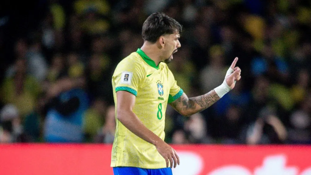Flamengo ainda sonha com Lucas Paquetá no elenco em 2025 – Foto: Jhony Pinho/AGIF