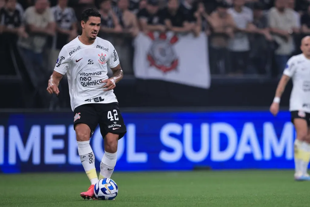 Lucas Veríssimo, zagueiro do Corinthians. Foto: Ettore Chiereguini/AGIF