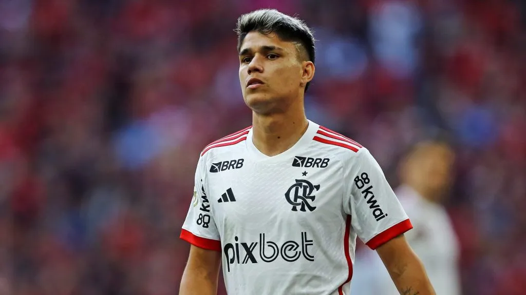 Luiz Araújo entrar no radar da Arábia Saudita após pedido de Artur Jorge – Foto: Heuler Andrey/Getty Images