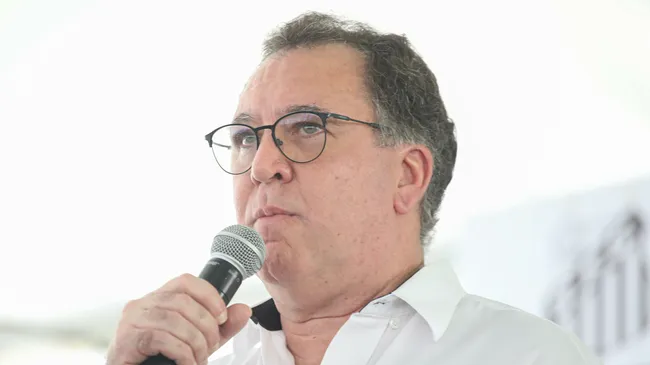 Foto: Reinaldo Campos/AGIF – Marcelo Teixeira pode trocar de técnico nesta semana no SFC.