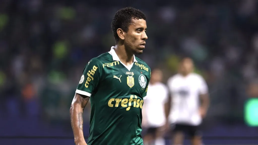 Marcos Rocha em ação pelo Palmeiras. Foto: Marcello Zambrana/AGIF