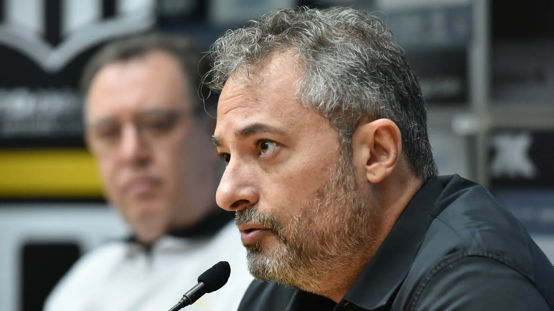 Foto: Jota Erre/AGIF – Mattos inicia conversas com treinador bicampeão da Libertadores pelo Millonarios.
