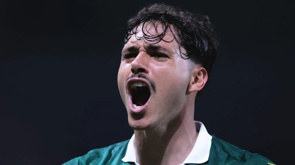 Mauricio foi o autor do gol da vitória alviverde contra o Bragantino. Foto: Ettore Chiereguini/AGIF