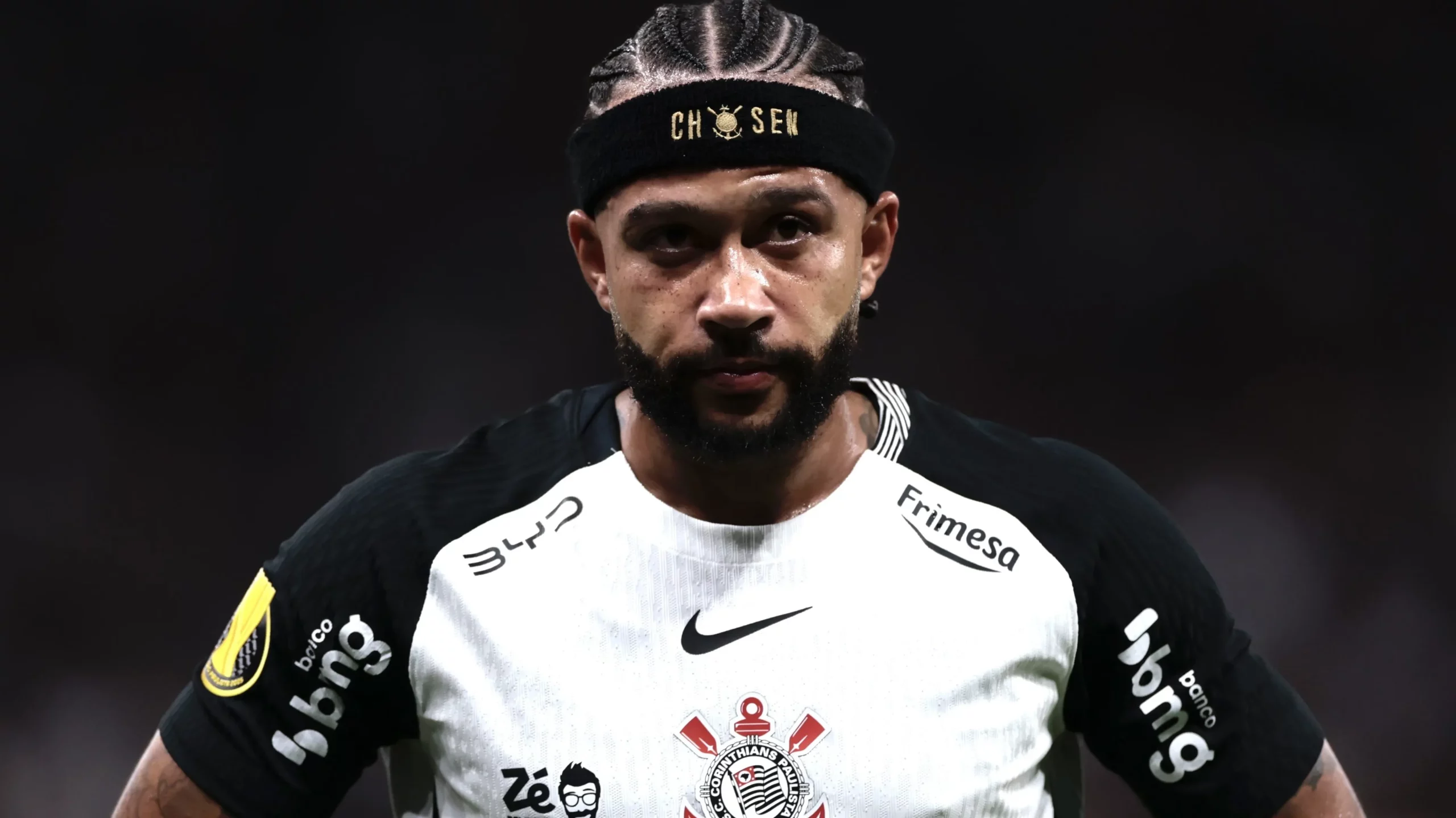 Memphis ainda não alcançou sua plenitude e Dorival está preocupado – Foto: Marcello Zambrana/AGIF