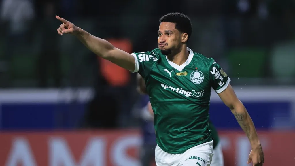 SP – SAO PAULO – 15/05/2025 – COPA LIBERTADORES 2025, PALMEIRAS X BOLIVAR – Murilo jogador do Palmeiras comemora seu gol durante partida contra o Bolivar no estadio Arena Allianz Parque pelo campeonato Copa Libertadores 2025. Foto: Ettore Chiereguini/AGIF