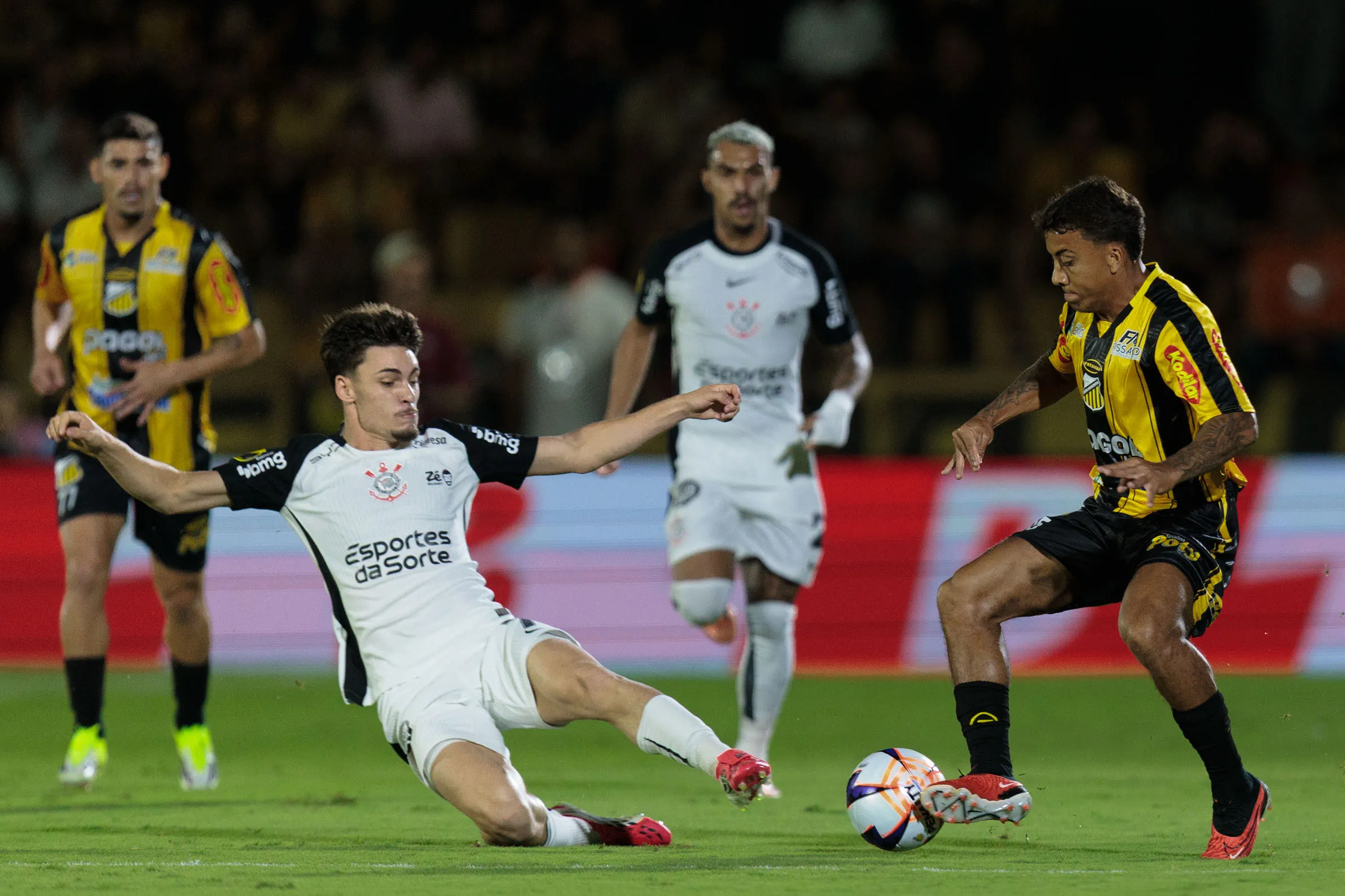 SP – NOVO HORIZONTE – 28/02/2026 – PAULISTA 2026, NOVORIZONTINO X CORINTHIANS – Breno Bidon jogador do Corinthians durante partida contra o Novorizontino no estadio Jorge Ismael de Biasi pelo campeonato Paulista 2026. Foto: Rapha Marques/AGIF