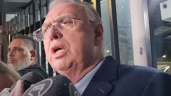 Com Augusto Melo afastado, Osmar Stabile segue presidindo o Timão – Foto: Reprodução – Jovem Pan/YouTube