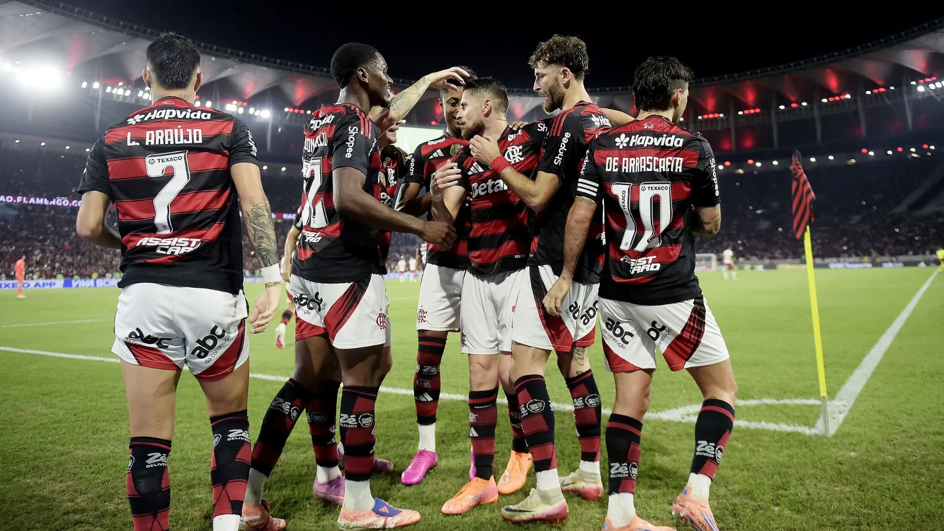 Palmeiras x Flamengo na final da Libertadores os pontos fracos que podem custar o título em Lima — Foto Alexandre LoureiroAGIF