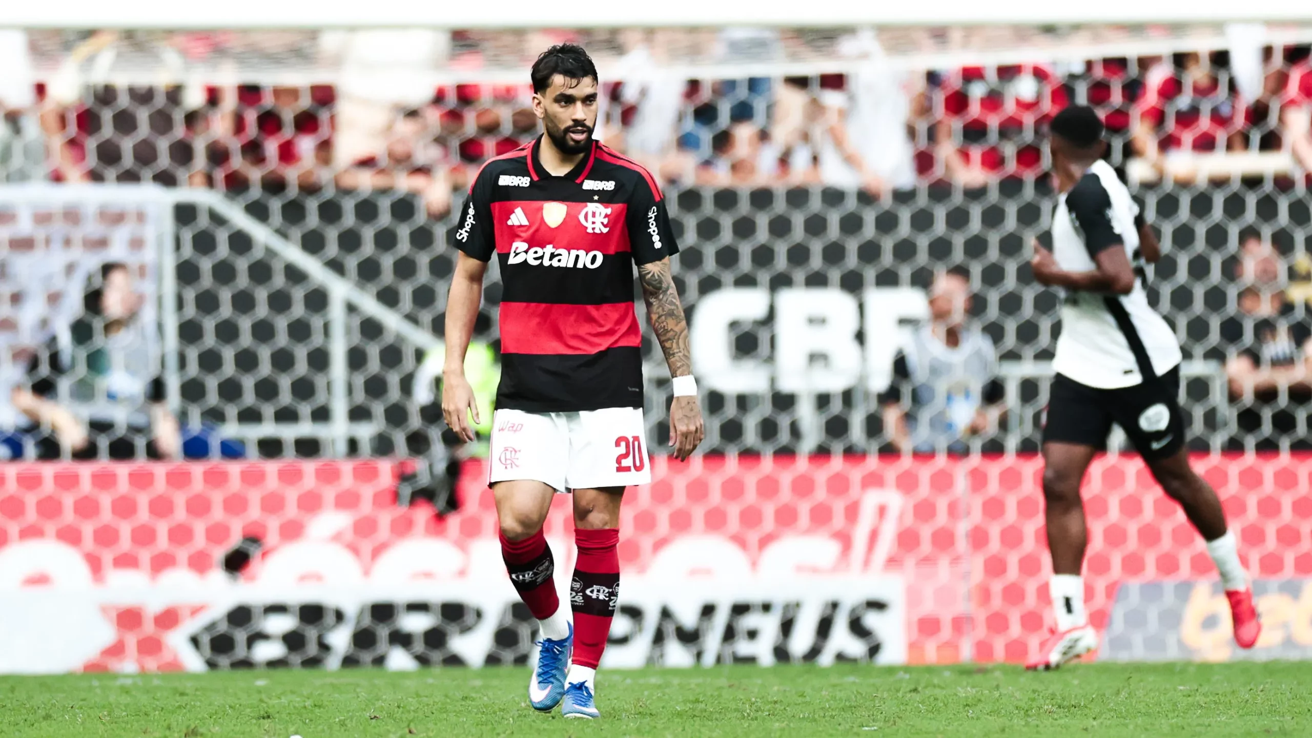 Paquetá foi provocado por Craque Neto. Foto: Gilvan de Souza/Flamengo