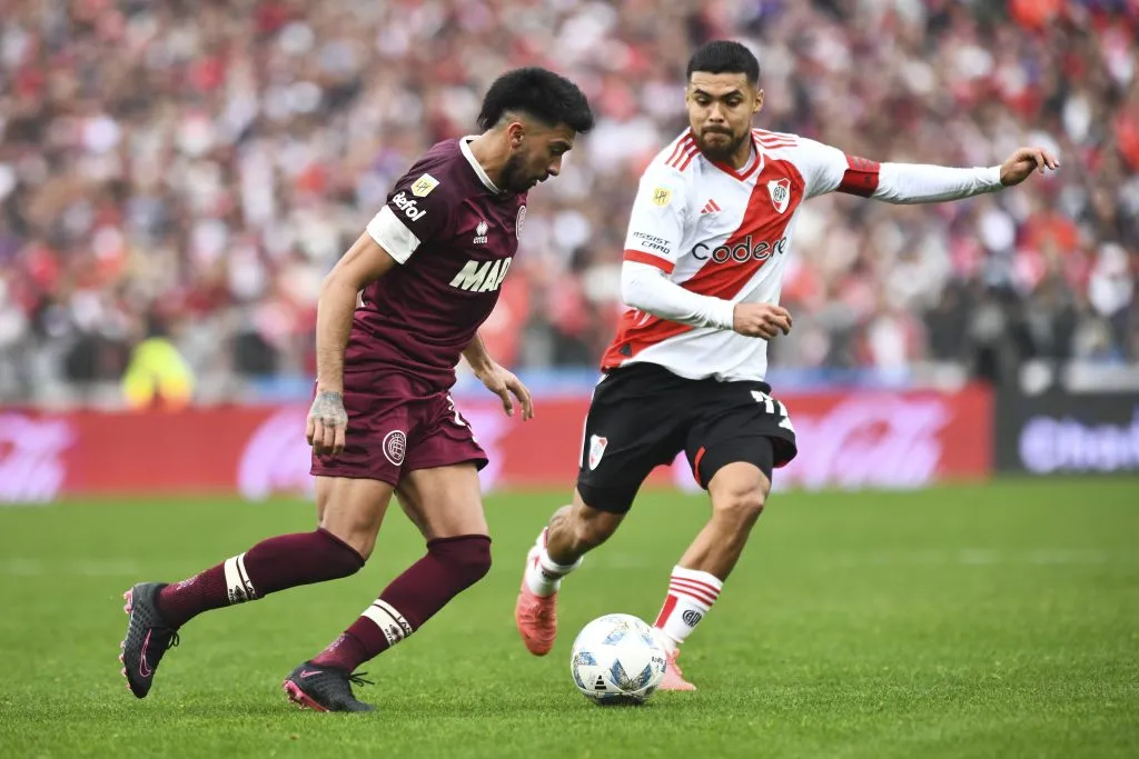 Paulo Díaz em ação pelo River Plate.  Photo by Rodrigo Valle/Getty Images