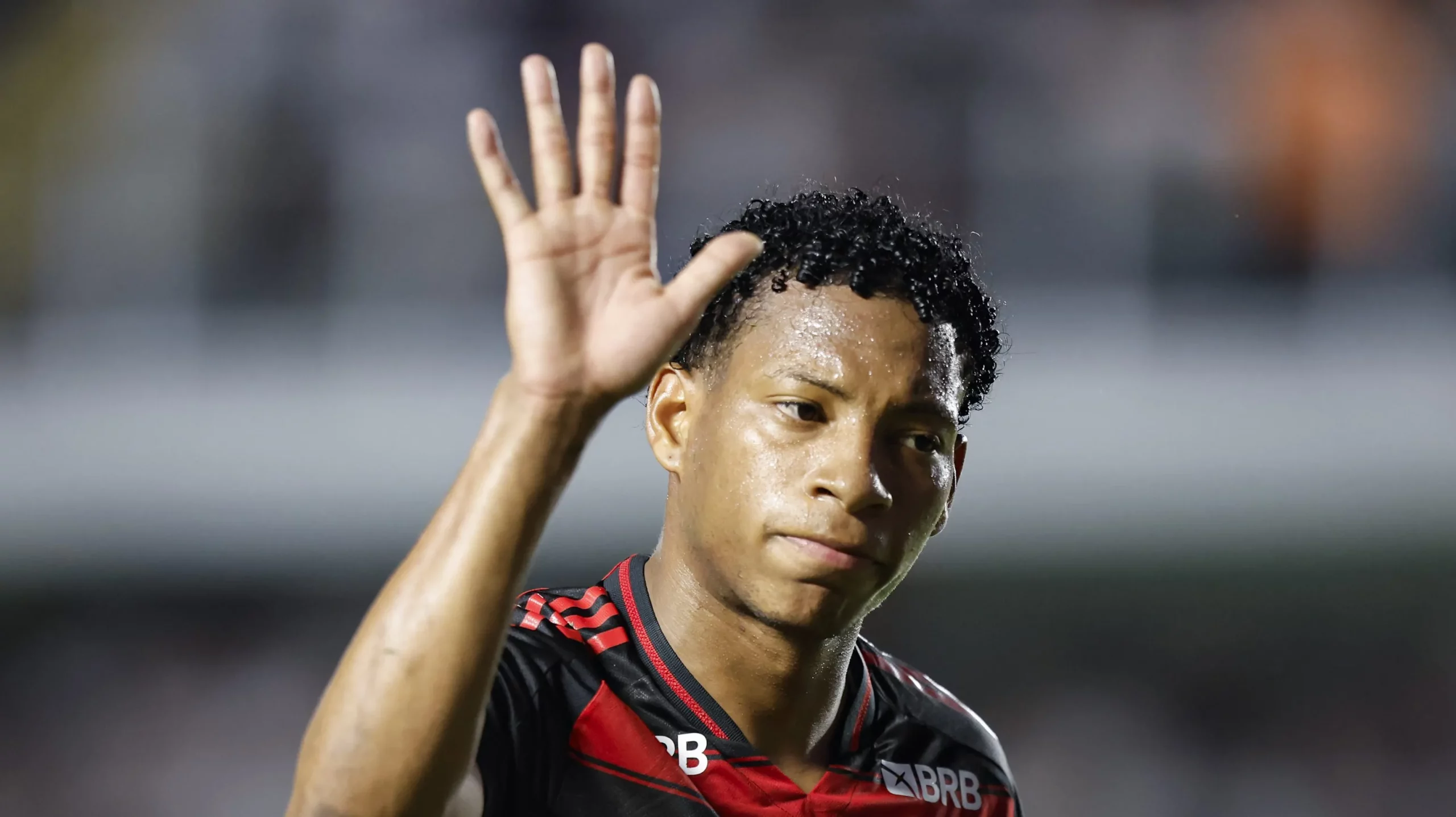 Plata em ação pelo Mengão – Foto: Miguel Schincariol/Getty Images