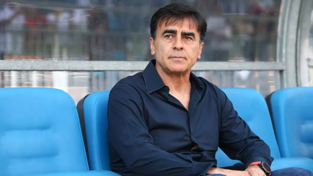 Treinador Gustavo Quinteros – Foto: IMAGO / Photosport