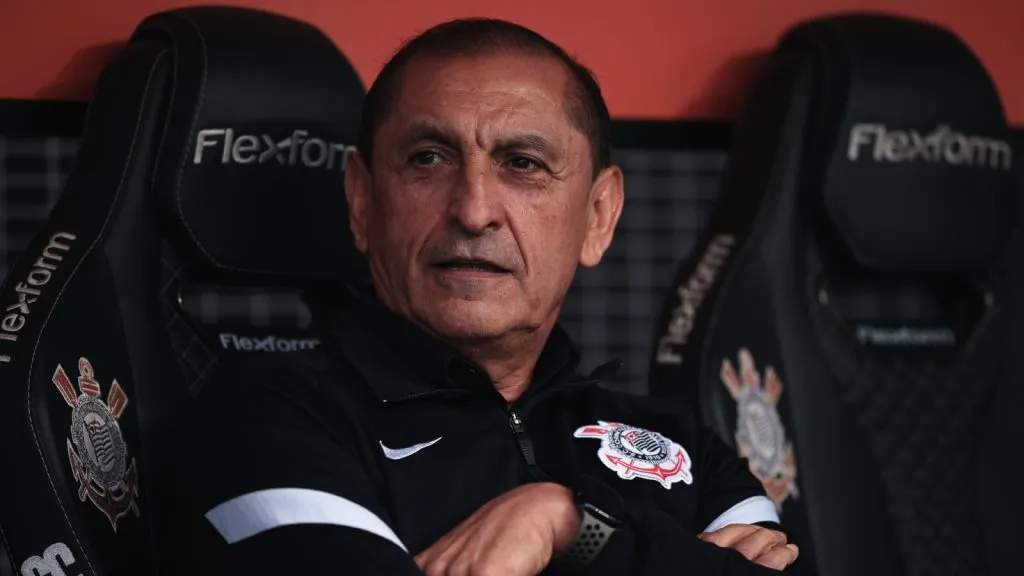 Ramón Díaz, treinador do Corinthians