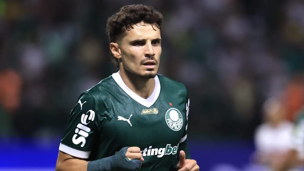 Jogador começou a ter o nome ligado ao Flamengo
