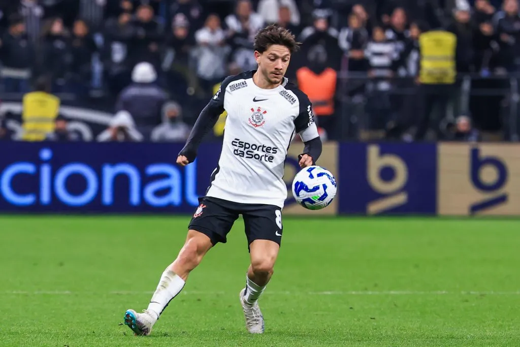 Rodrigo Garro, jogador do Corinthians durante partida contra o Palmeiras no estadio Arena Corinthians pelo campeonato Copa Do Brasil 2025. Foto: Marcello Zambrana/AGIF