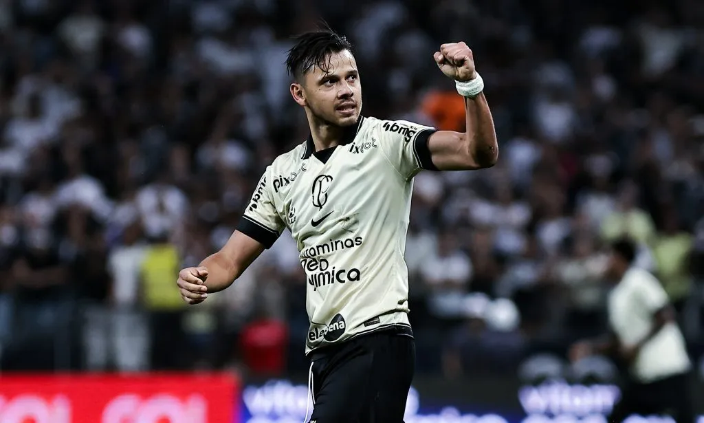 Romero na partida diante do Internacional. Foto: Fabio Giannelli/AGIF