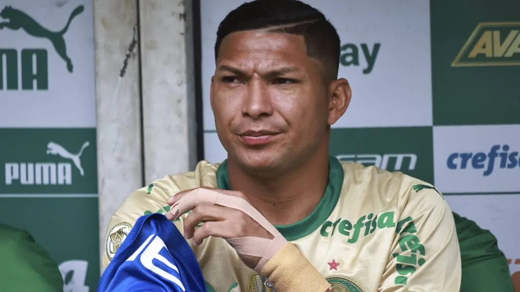 Rony vai embora do Palmeiras se essa exigência for atendida para Leila Pereira 