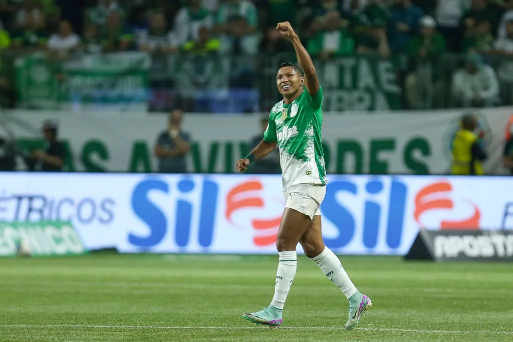 Rony em jogo contra o Vasco.  Ricardo Moreira/Getty Images.