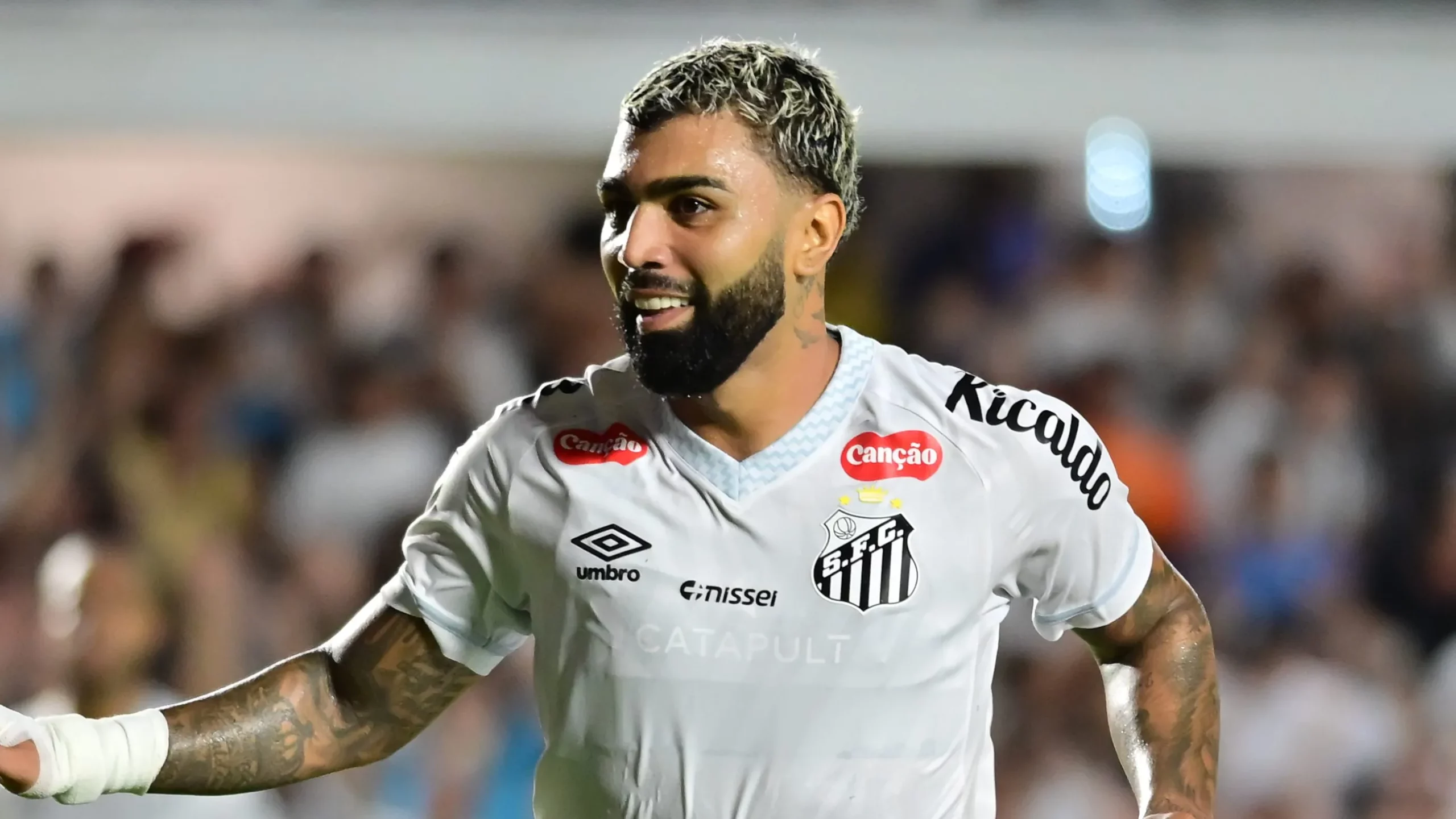 Gabigol - Foto: Jota Erre/AGIF.