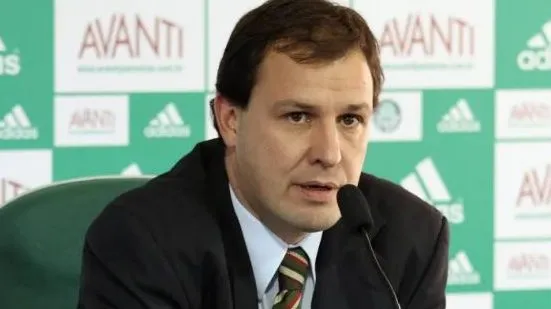 Savário Orlandi detalhou sua insatisfação ao jornaista Danilo Lavieri –  © imago sportfotodienst –  Foto: Rafael Neddermeyer
