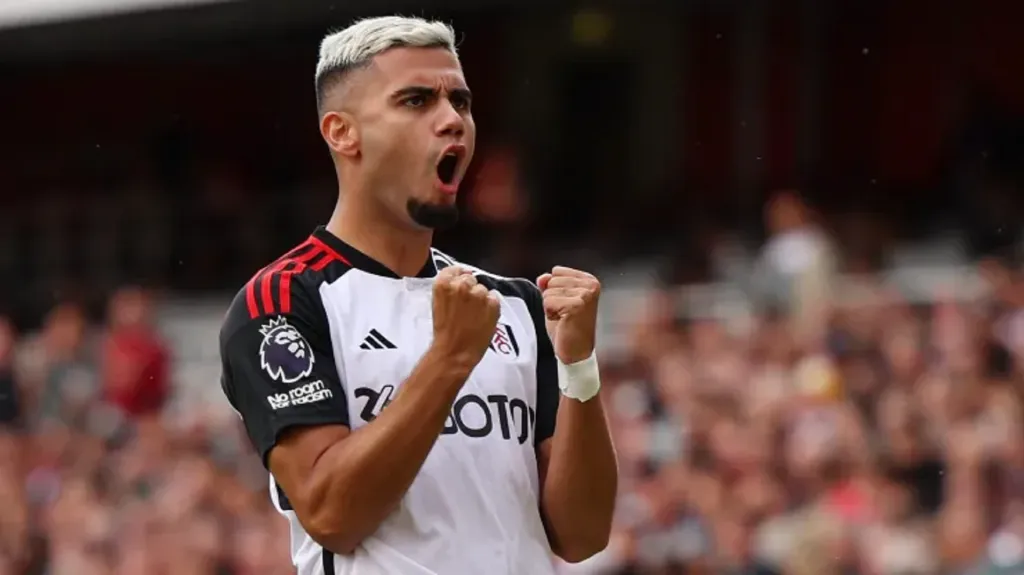 Foto: Julian Finney/Getty Images – Andras Pereira comemora gol pelo Fulham