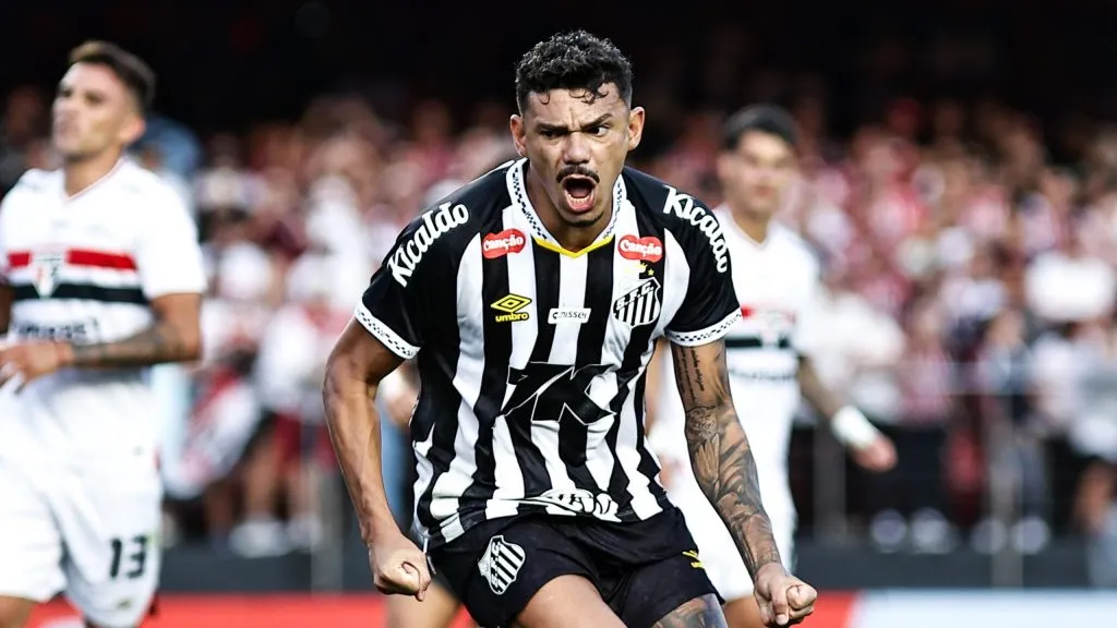 Tiquinho Soares jogador do Santos comemora seu gol , Foto: Fabio Giannelli/AGIF