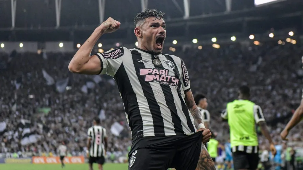 Tiquinho chegou a ser considerado ídolo. Foto: Thiago Ribeiro/AGIF