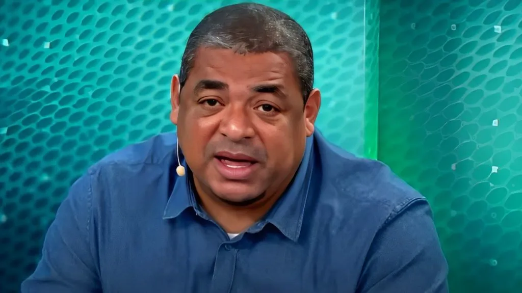 Vampeta, ex-jogador e comentarista
