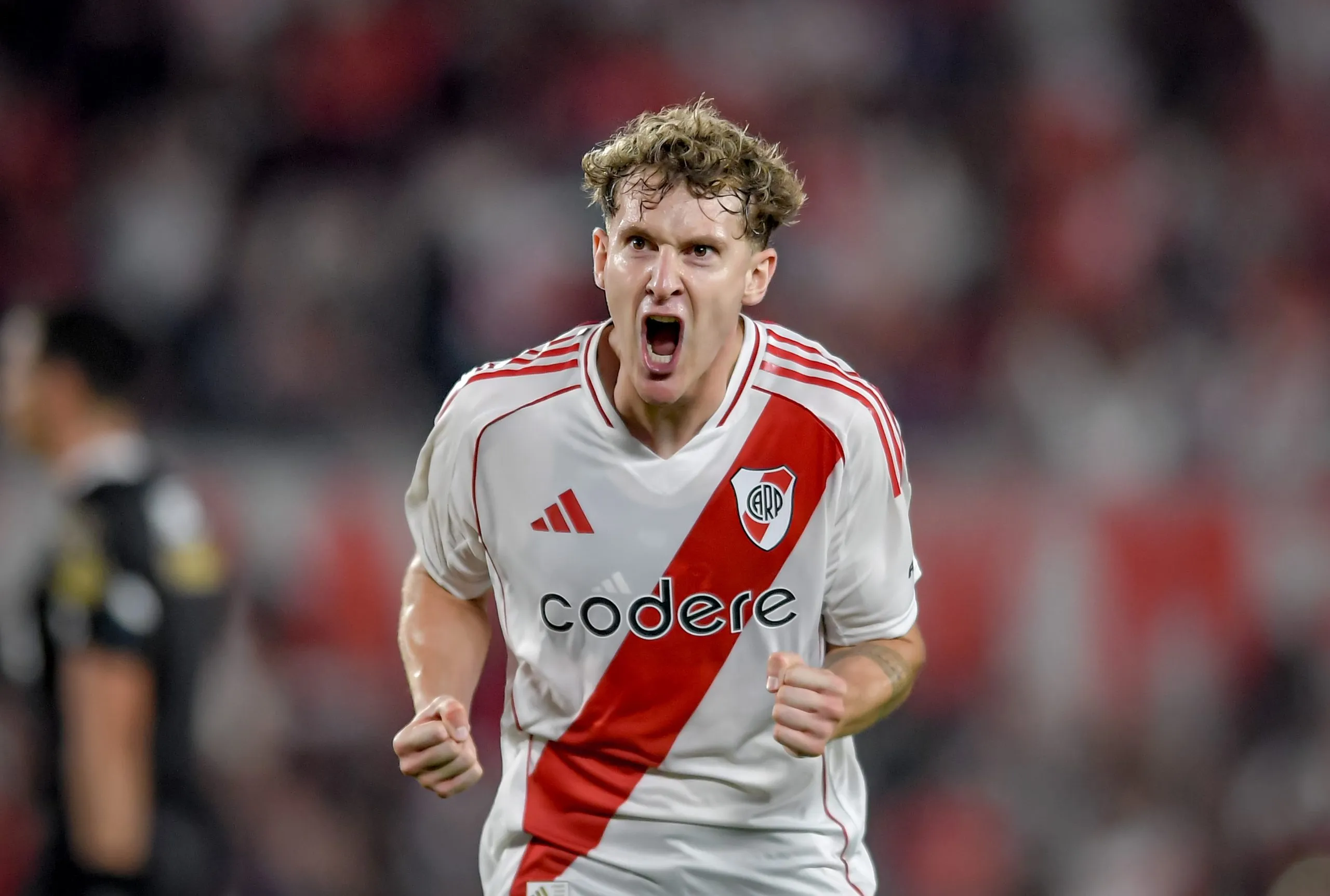Facundo Colidio comemorando gol pelo River Plate. (Photo by Marcelo Endelli/Getty Images)