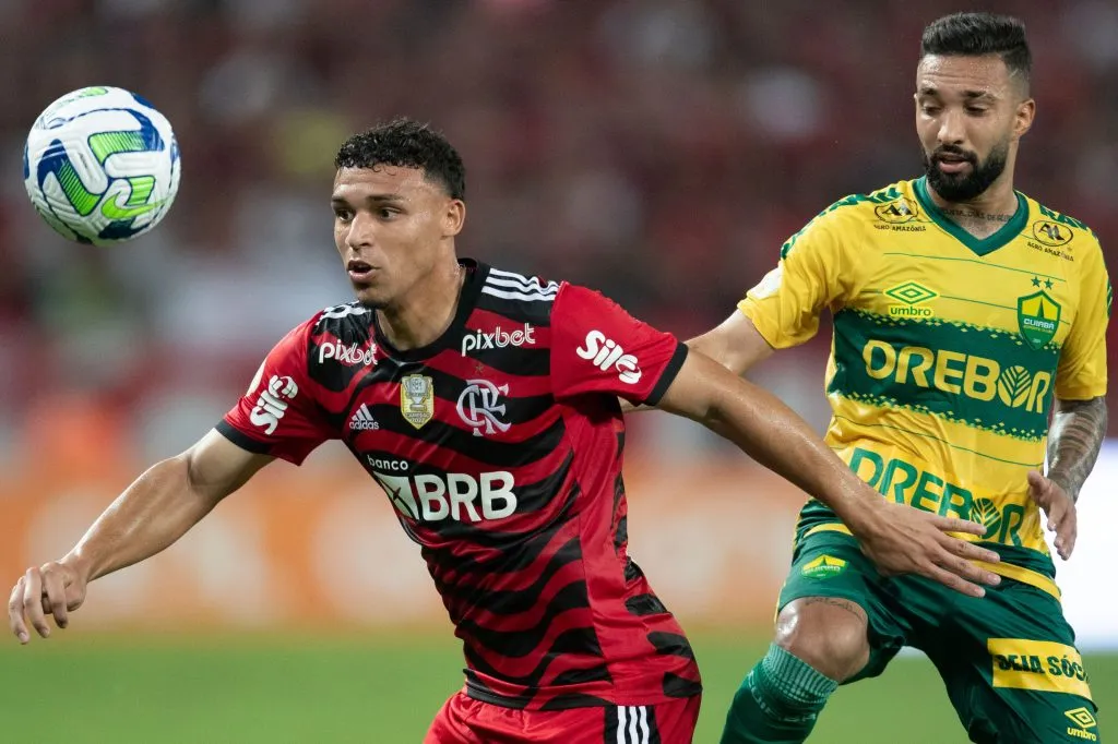 Victor Hugo jogando pelo CRF. Foto: Gil Gomes/AGIF