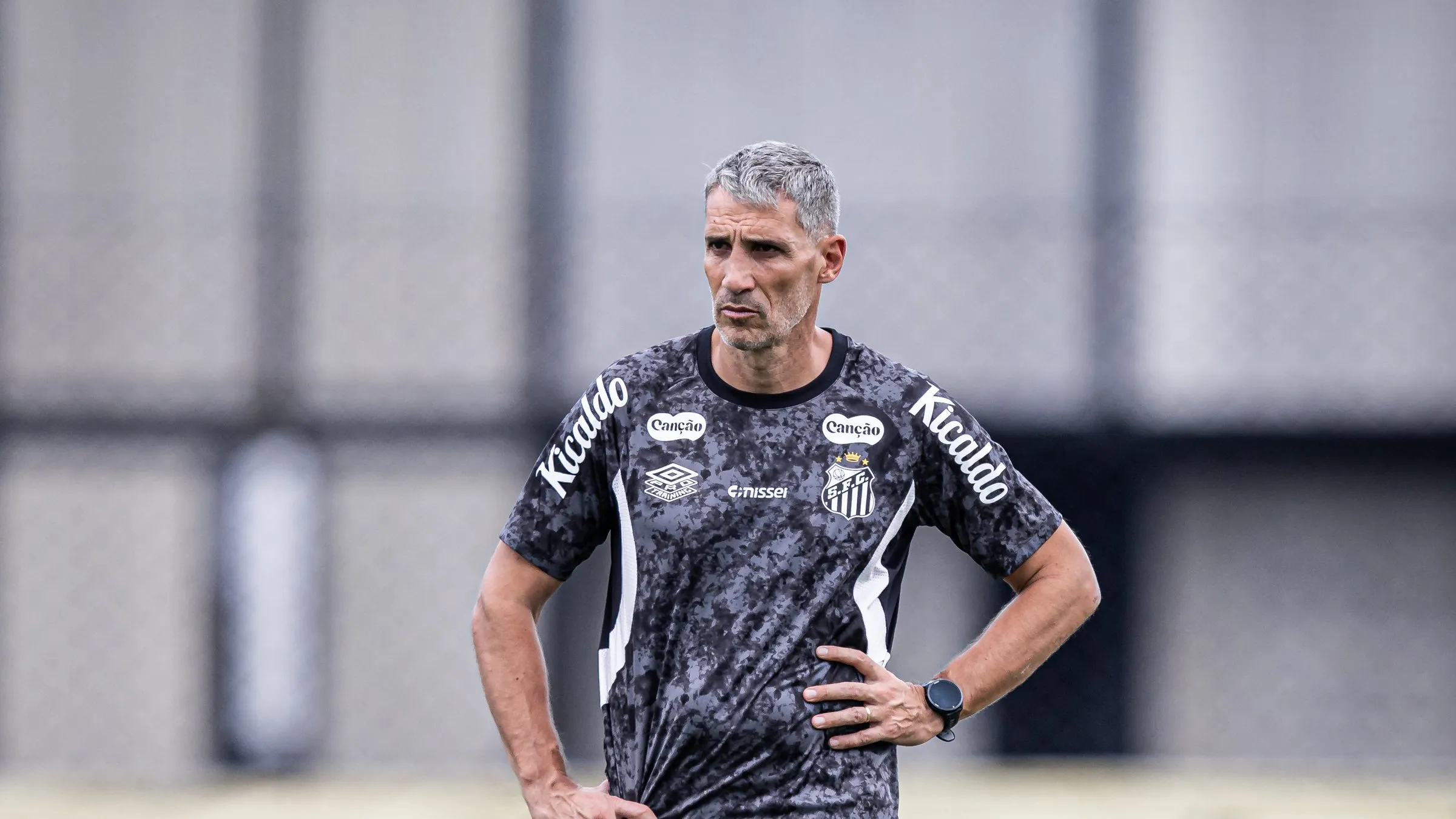 Vojvoda terá retorno de Gabigol – Foto: Raul Baretta/Santos FC