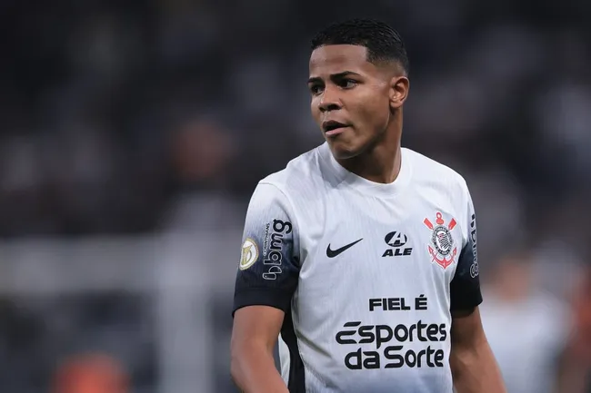 Wesley durante jogo pelo Corinthians.Foto: Ettore Chiereguini/AGIF 