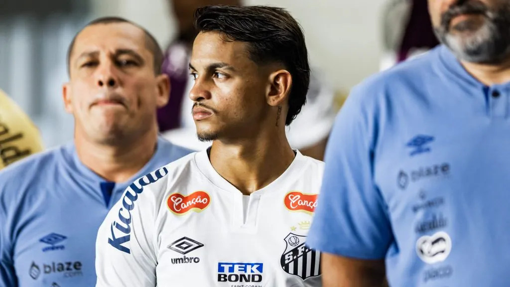Weslley Patati, atacante do Santos - Foto: Abner Dourado/AGIF
