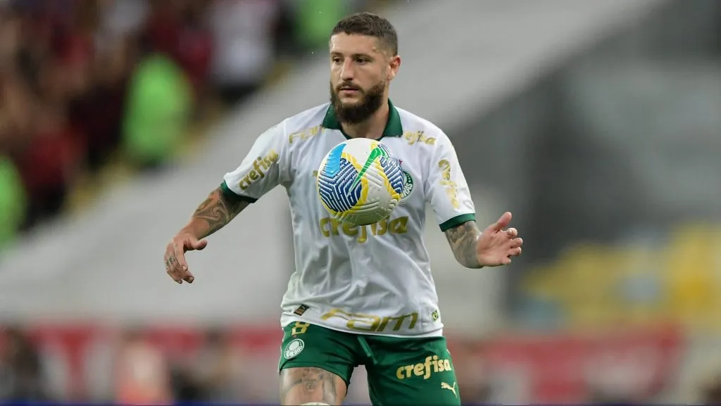 Santos faz nova investida para ter Zé Rafael – Foto: Thiago Ribeiro/AGIF