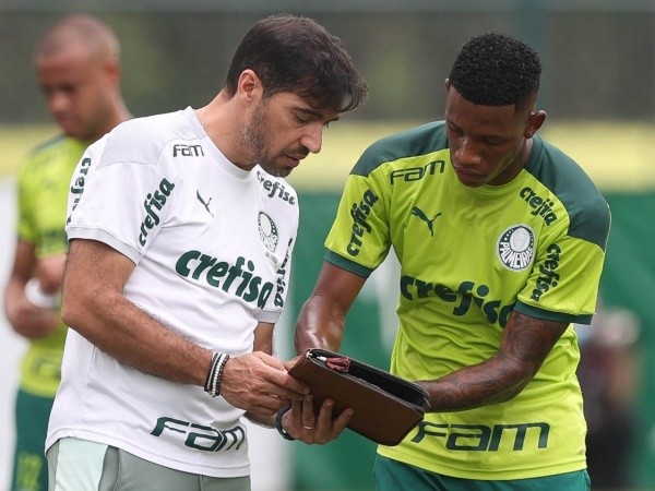 Foto: Cesar Greco – Abel admitiu que Danilo não voltou bem após período na Seleção Brasileira