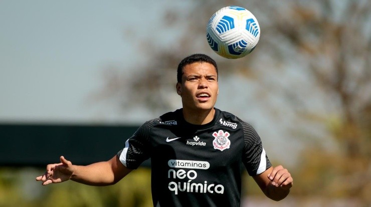 Foto: Rodrigo Coca/Agência Corinthians - Mandaca vai atuar pelo Londrina por empréstimo em 2022.