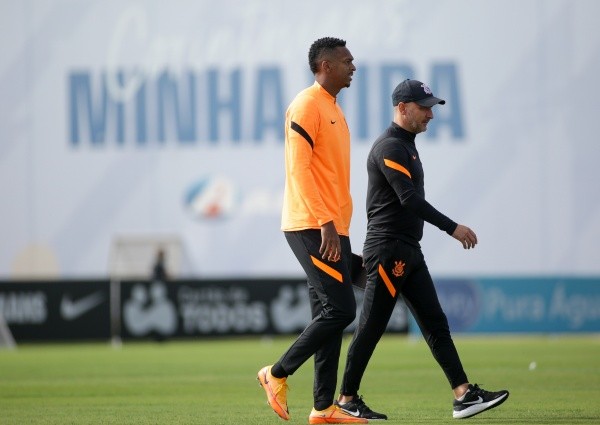 Foto: Rodrigo Coca/Ag. Corinthians | Timão terá que pagar R$ 13 MI por Jô